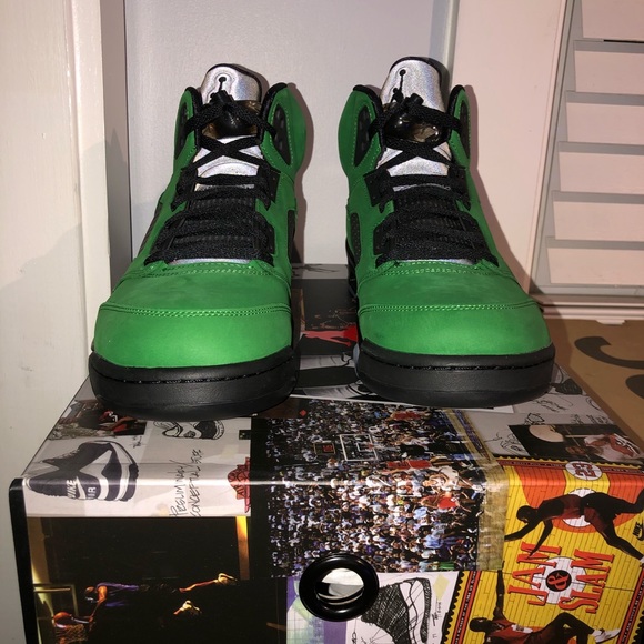 Jordan 5 Retro Oregon, size 10.5 - Picture 3 of 4